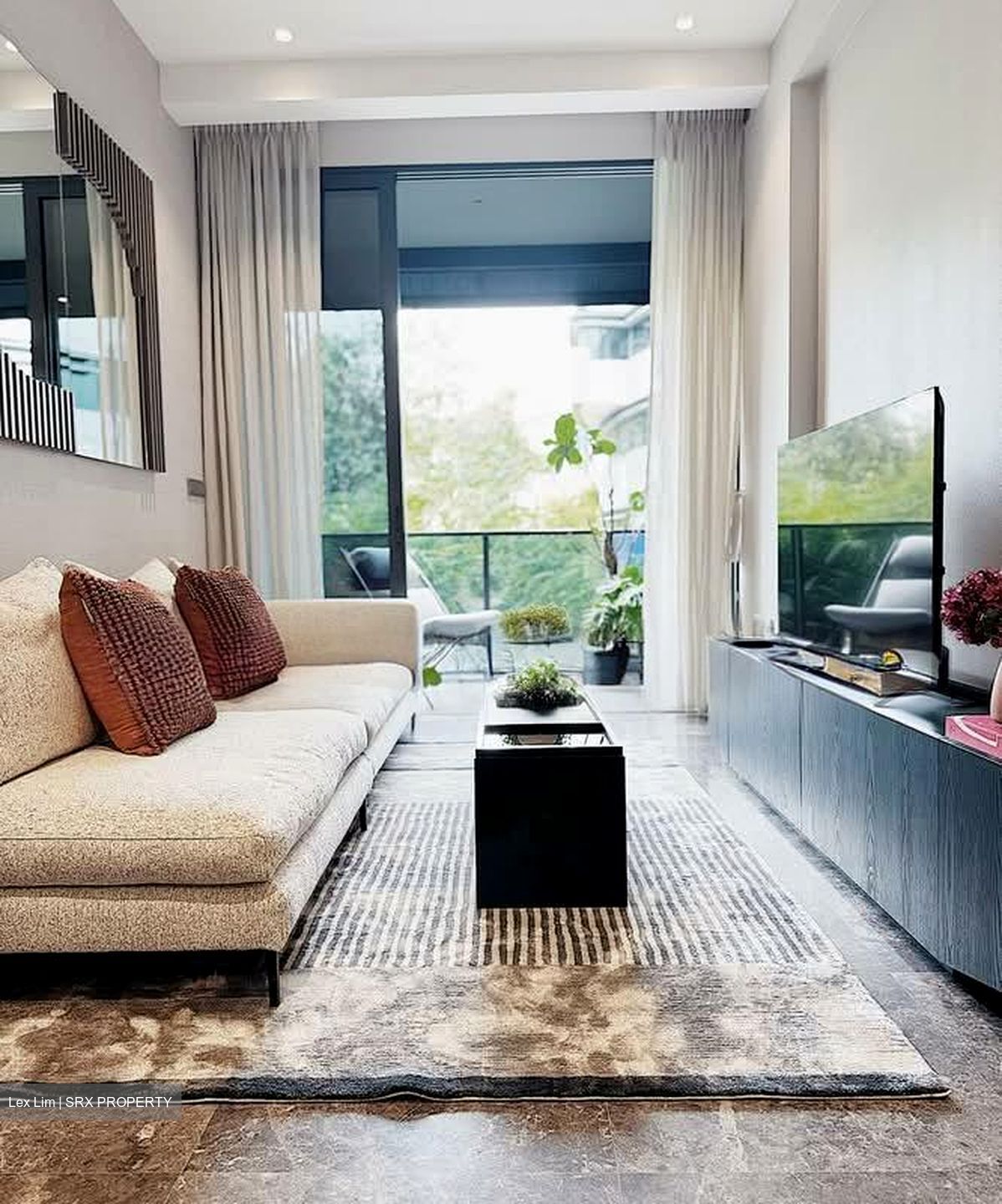 19 Nassim (D10), Apartment #530869941